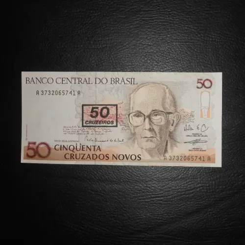 50 - Carlos Drummond de Andrade