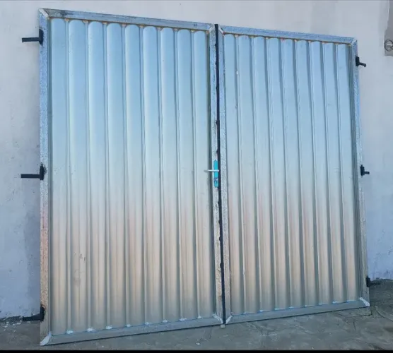 Portão novo GALVANIZADO de duas bandas de 210x240
