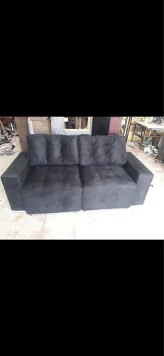 Sofá 2 lugares em tecido cinza escuro