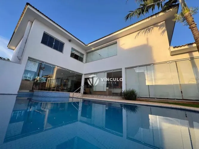 Casa com 4 suítes à venda, 517 m² por R$ 3.900.000 - Condomínio fechado Flamboyant II - Ub