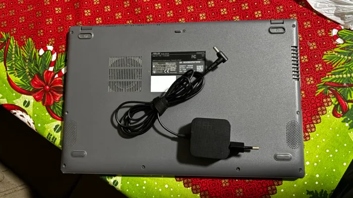 Notebook ASUS VivoBook Ryzen 5 | 8GB RAM | SSD NVMe 256GB | Windows 11