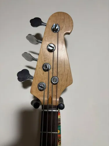 Baixo SX Jazz Bass