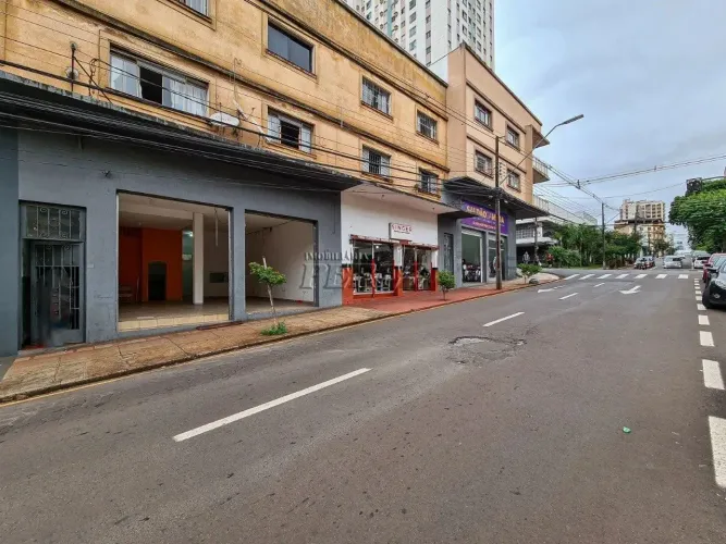 Salão comercial para alugar no centro em Londrina - Rua Benjamin Constant