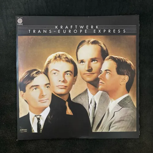 Kraftwerk - Trans-Europe Express (LP capa refeita)