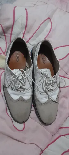 Sapatos Aldo Oxford Branco e Cinza