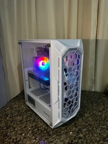 PC GAMER XEON + RX 570 8gb+ 16gb de ram roda a maioria dos jogos