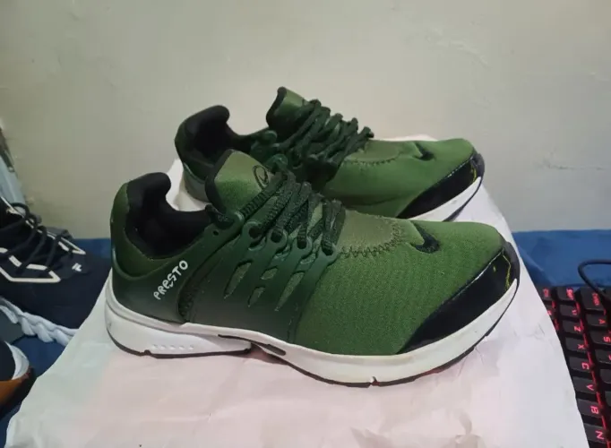 Tênis Nike Presto Verde original tamanho 39