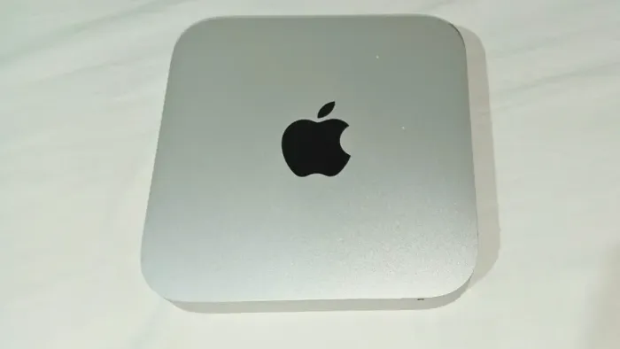 Mac mini i5 e monitor