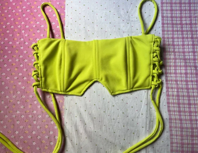 Cropped verde neon