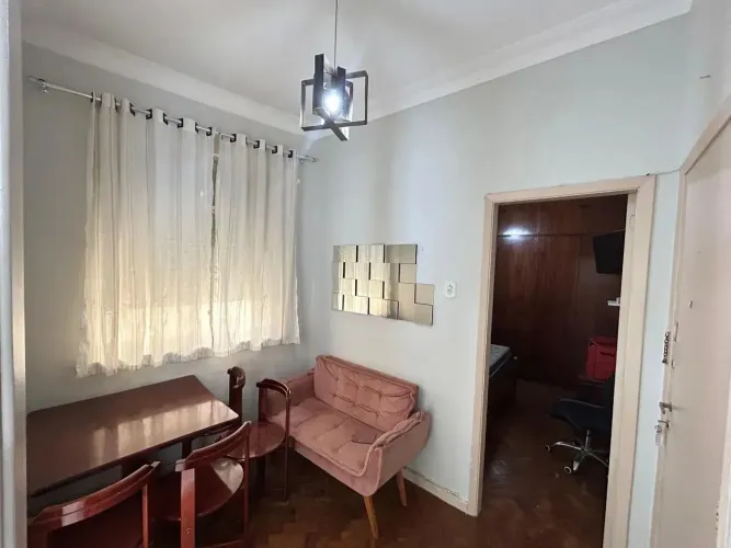Sala quarto reformado em Copacabana para locação