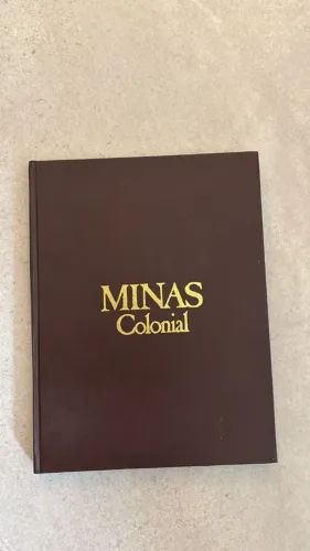 Vendo livro Minas Colonial