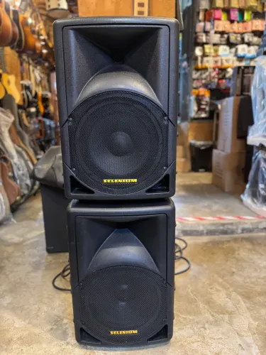 Par caixas Jbl Selenium Spm ativa+passiva + mesa  de 6 canais leia a descrição!
