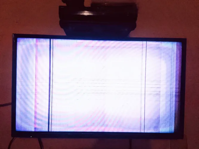 Tv Panasonic - Concerto ou retirada de peças 