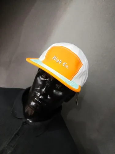 Boné