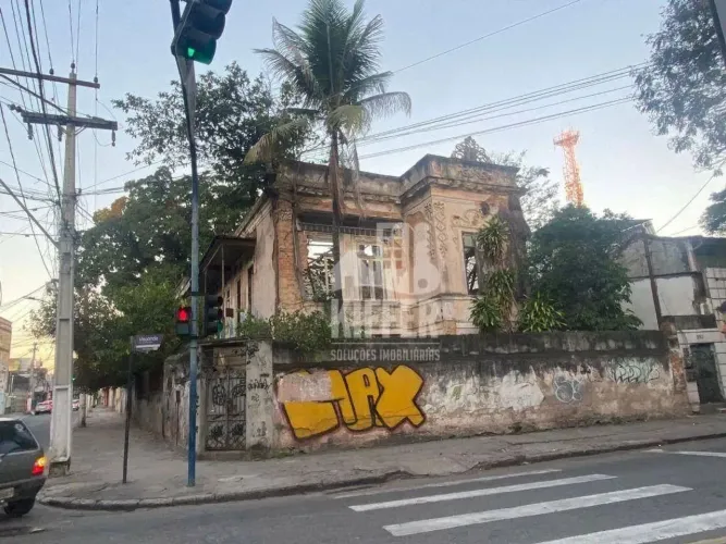 Terreno à venda, 533 m² por R$ 1.830.000,00 - Centro - Niterói/RJ