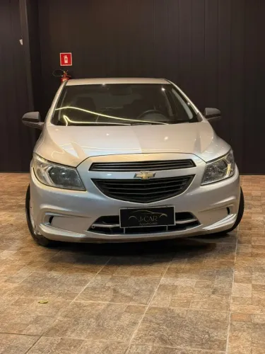 Chevrolet Onix JOY Hatch 1.0 8V Flex Mec. 4P 2018