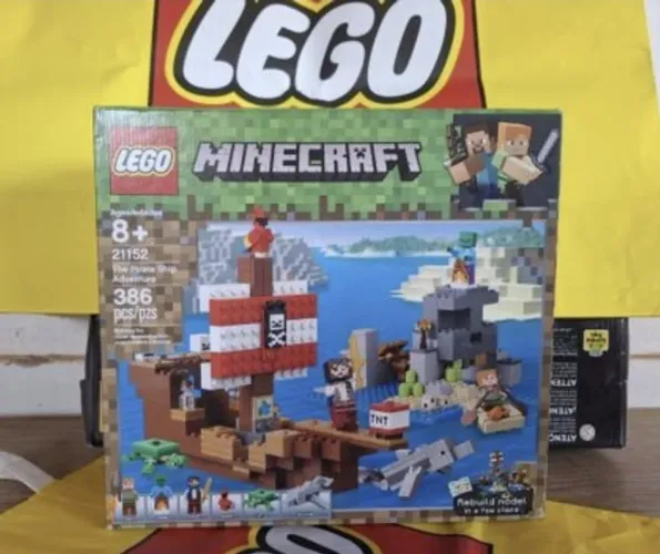 LEGO  21152 ORIGINAL - Minecraft  A Aventura do Barco Pirata