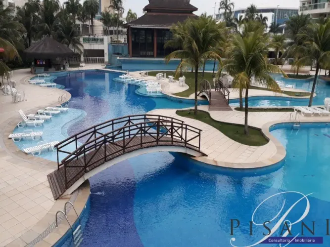 Barra, Bora Bora, apartamento original 3 quartos, transformado em 2 com sala ampliada, mob