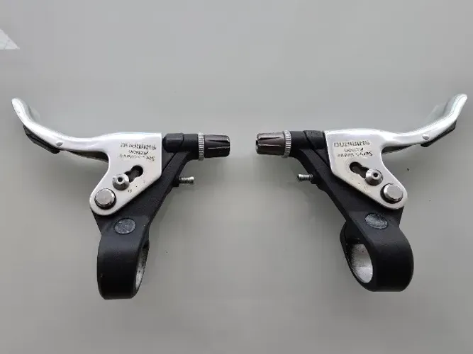 Par manetes shimano LX modelo BL-M600 - ano 90- IMPECÁVEL - Excelente estado.