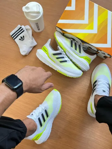 Tênis masculino adidas Ultra boost 