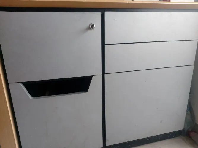 Lindo móvel de madeira