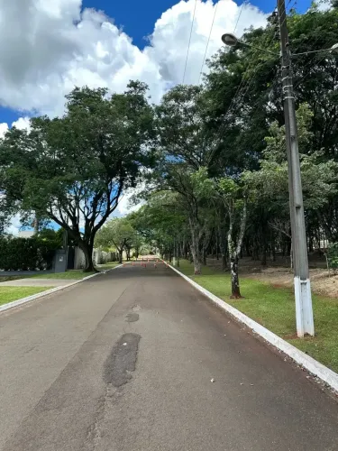 TERRENO COM 2500m² NO CONDOMINIO GREEN VILLAGE