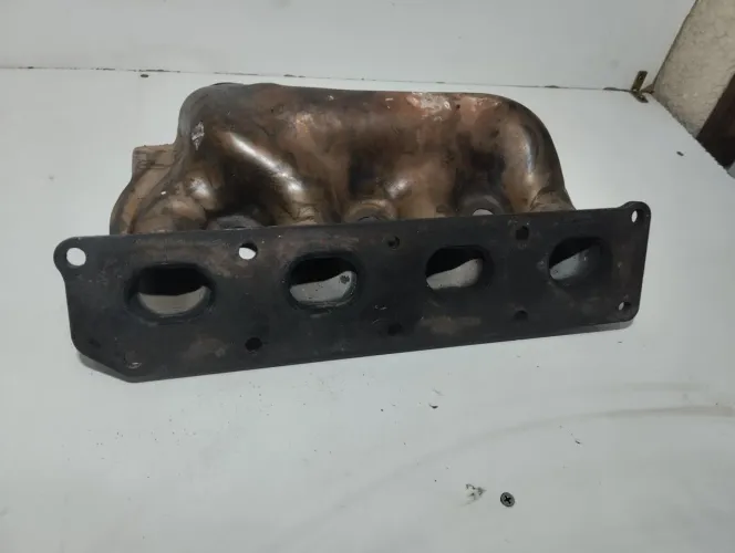 Coletor de escape Peugeot 307 Citroen c4 Xsara Picasso com motor 2.0 16 v