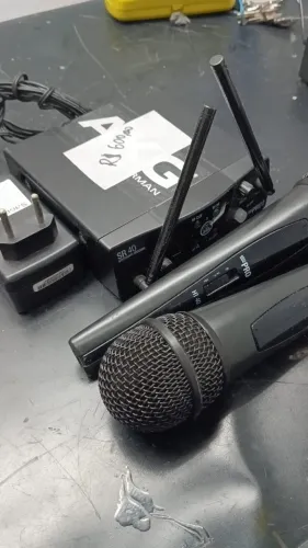 Microfone sem fio AKG