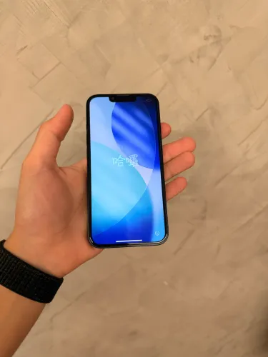 iPhone 14