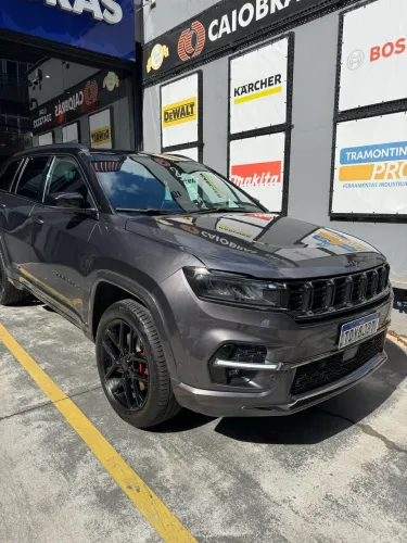 Jeep Commander Black Hurricane 2.0 4X4 TB AUT 2025