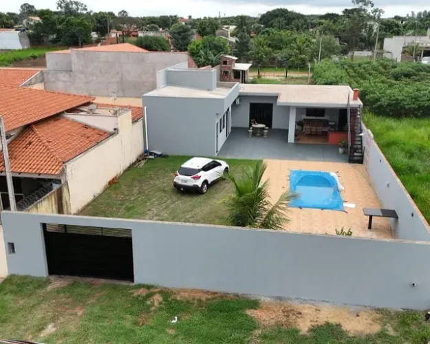 Rancho Aldeia do Lago em Panorama | Piscina, 3 quartos e 1 suíte | Venda e locação