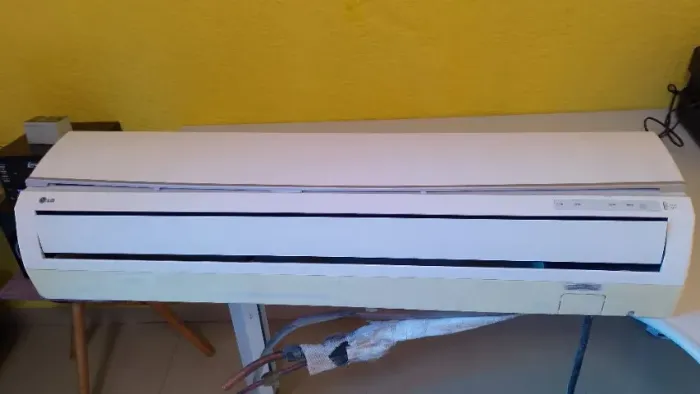 EVAPORADORA AVULSA HI-WALL CONVENCIONAL 24.000 BTUS QUENTE E FRIO LG MOD. TSNH2425MA1