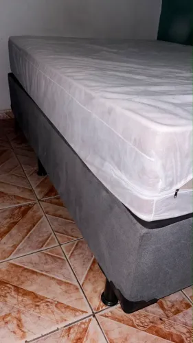 Cama de casal usada apenas 6/7 vezes