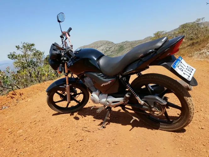 Troco por carro ate 11 mil msm valor da moto 