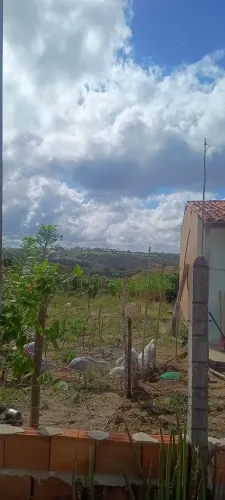 Casa. Chácara. Vendo ou troco por carro, como parte no pagamento