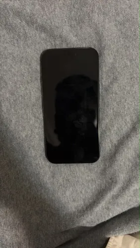 iPhone black 15 128GB