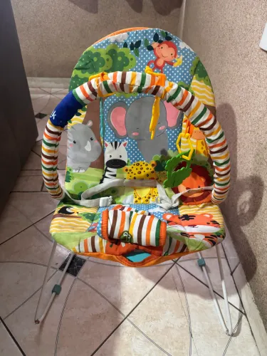 Cadeirinha de descanso bebê