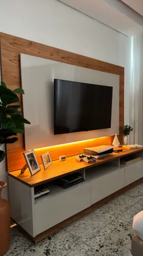 HOME PARA TV + PAINEL RIPADO - SEMINOVO (APENAS 6 MESES DE USO)