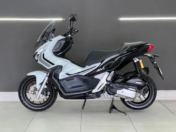? HONDA ADV 150 2022 - 35.000 KM - FREIO ABS - CHAVE DE APROXIMAÇÃO