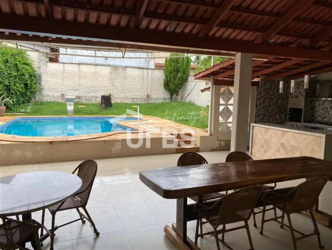 0 - Casa 3 quartos, sendo 1 suíte
