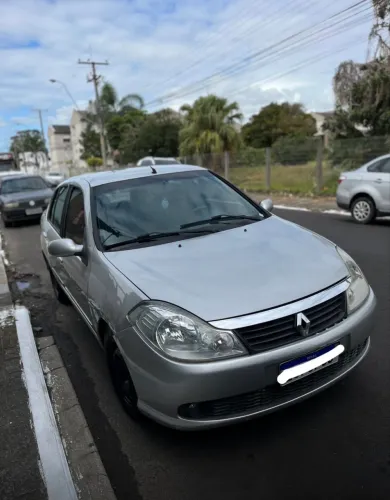 Renault Symbol Privilège Hi-flex 1.6 16V 4P 2011