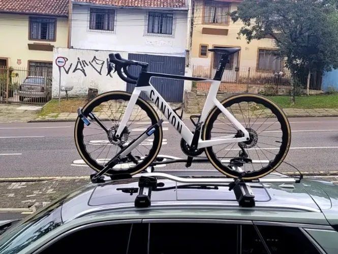 Transbike Thule UpRide 599 - Suporte de Teto (Não Toca no Quadro)