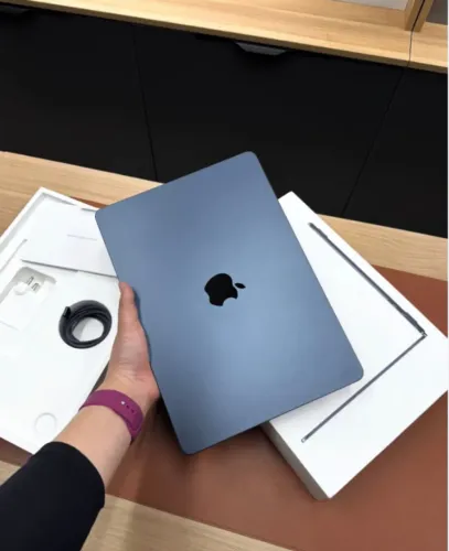 Macbook Air M5 16GB - 512