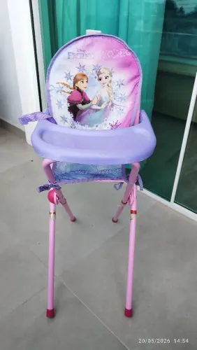 Cadeirão de alimentação para boneca Frozen