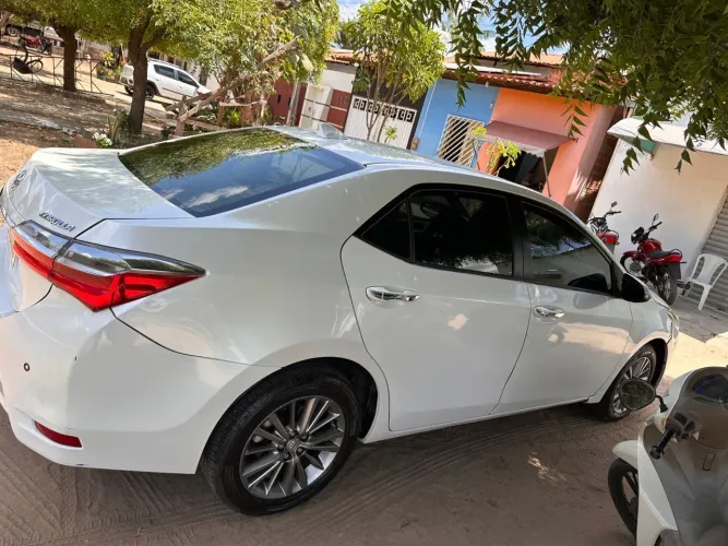 Toyota Corolla GLI Upper 1.8 Flex 16V Aut. 2018