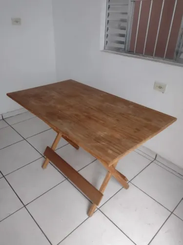 Mesa de Madeira Dobrável