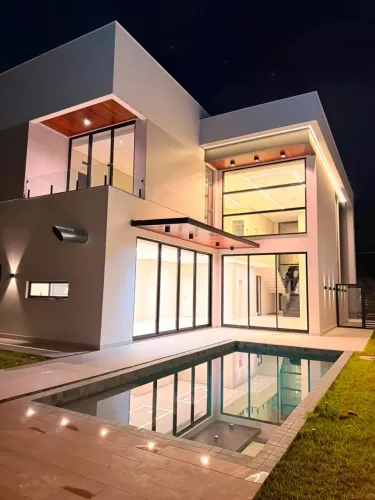 CASA DUPLEX NO ALPHAVILLE - 3.400.000