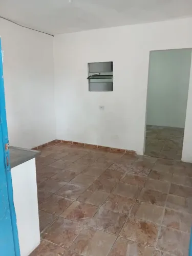 Aluga quarto, cozinha e banheiro capão redondo.