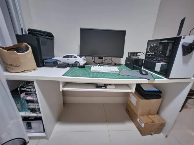 Mesa de.escritorio MDF Branco