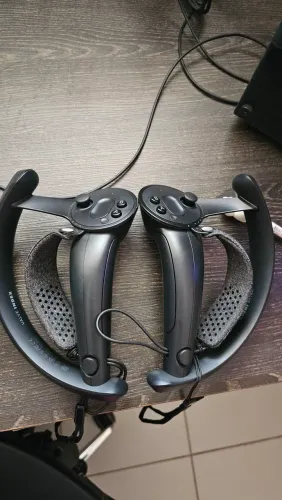 Par controles valve index acompanha caixa e dongle